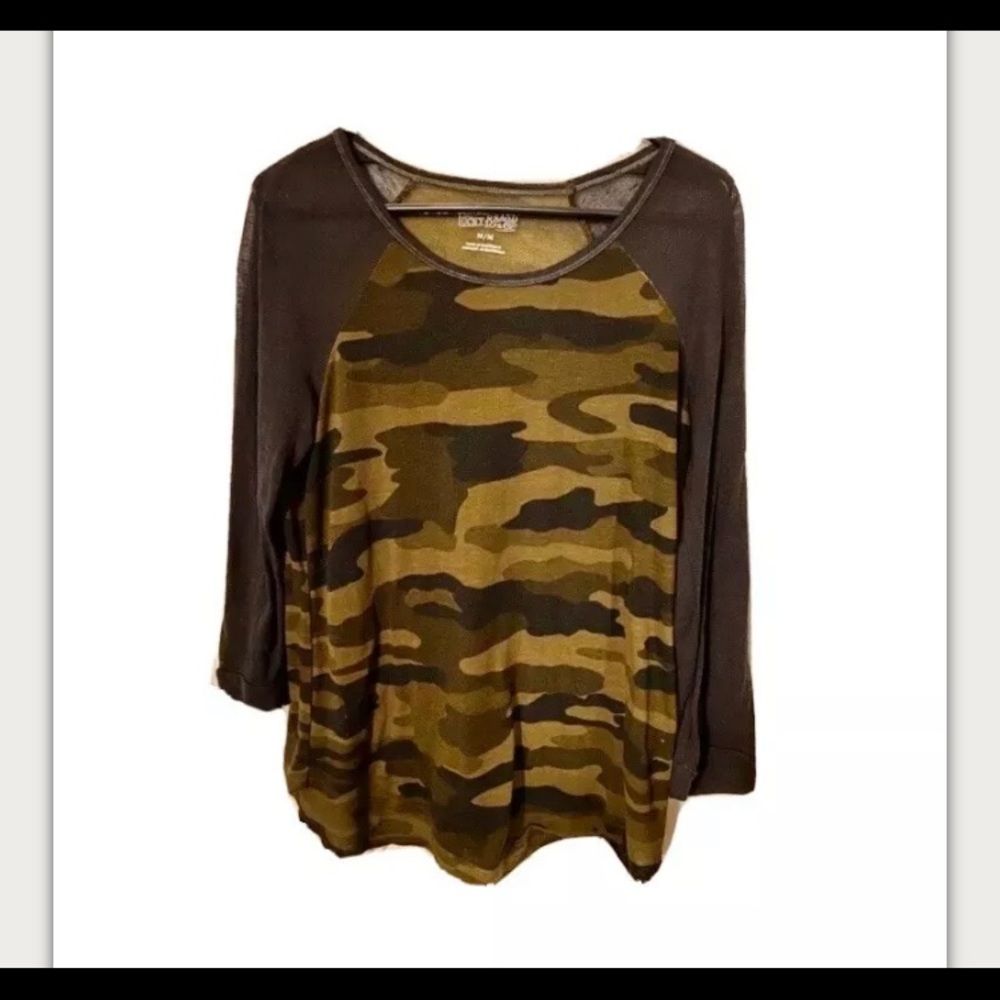 Lucky Brand Medium Camo Longsleeved Shirt